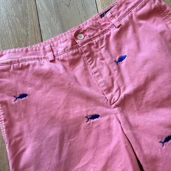 VINEYARD VINES Shep & Ian Club Shorts Pink w Blue Swordfish Pockets Sz 32 - Picture 3 of 10